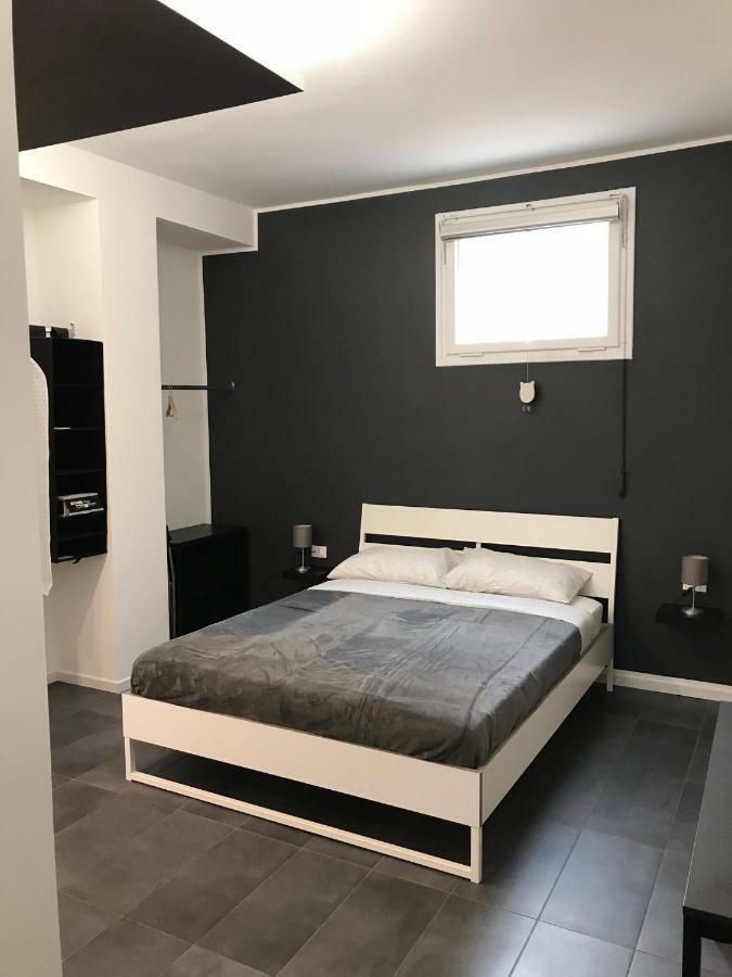 Ale 160 Lägenhet Rom Exteriör bild